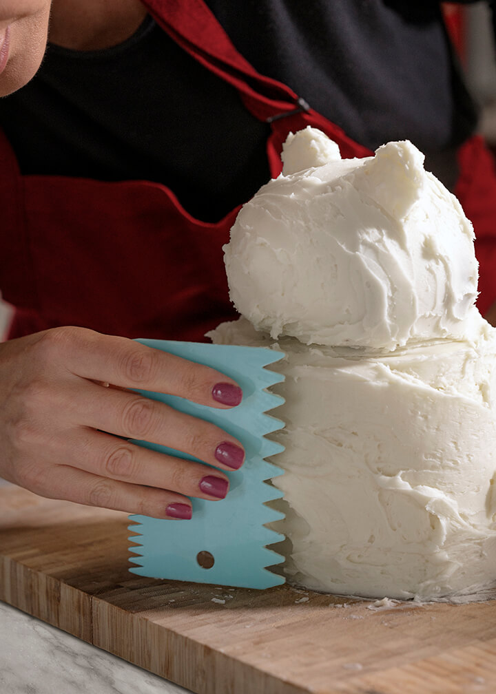 Polar Bear Cake Roll - using a textured scraper on cake roll